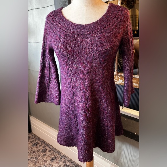 Free People Women Size XS Purple Cable Knit 3/4 Bell Sleeve Tunic Sweater Dress - Picture 2 of 7